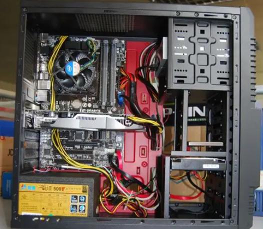 如何配置电脑主机？全面解析电脑主机配置的最佳组合指南