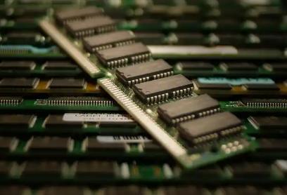 内存和硬盘如何选择？2024年购机指南与性价比分析