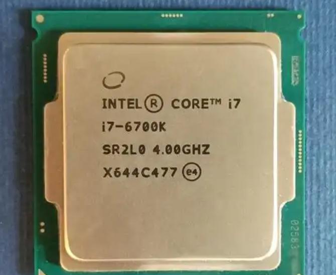 i7 6700K 玩 CF（穿越火线）表现如何？