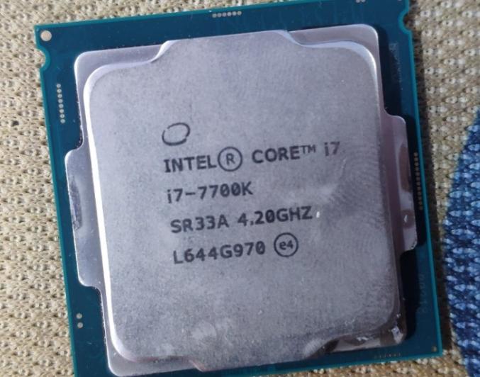 i7 7700K怎么装？详细步骤教你轻松装机！