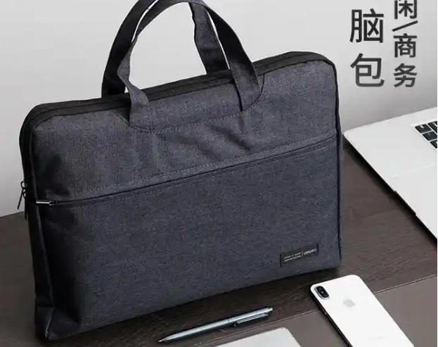 笔记本怎么装电脑包里？掌握这几招避免损坏和空间浪费！