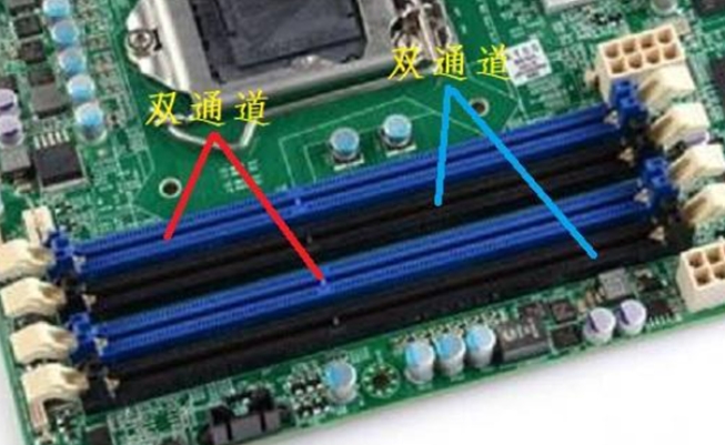 如何实现X370主板双通道内存配置？详细步骤揭秘！