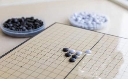 五子棋有禁手与无禁手的区别(2)