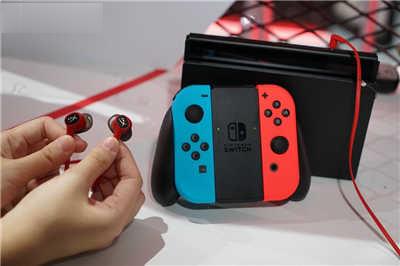 HyperX 推出 Nintendo Switch 耳机《Cloud Earbuds》