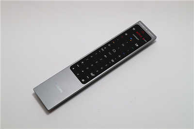 Philips X Porsche Design 联名顶级4K量子点70吋智慧电视 70PD9000 开箱心得分享(7)