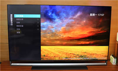 Philips X Porsche Design 联名顶级4K量子点70吋智慧电视 70PD9000 开箱心得分享(11)
