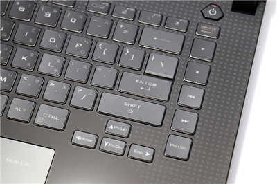 极致高效能游戏玩家勿错过！华硕ROG STRIX G15 电竞笔电开箱评测(20)