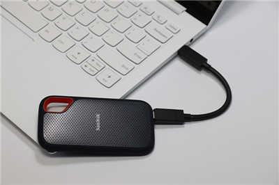 时尚轻薄高续航力就靠它!Lenovo Yoga Slim 7i Carbon 笔电评测(9)