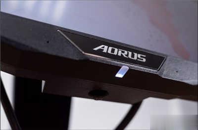 绝佳影音电竞萤幕：AORUS FI32Q Gaming Monitor 开箱(14)