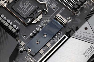 满满的战斗力的技嘉 AORUS Z590 RPO AX Gaming 主机板开箱(26)