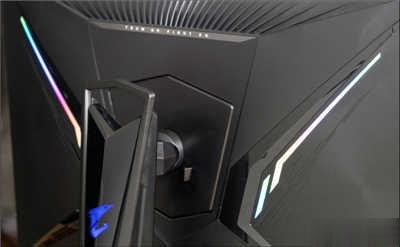 绝佳影音电竞萤幕：AORUS FI32Q Gaming Monitor 开箱(8)
