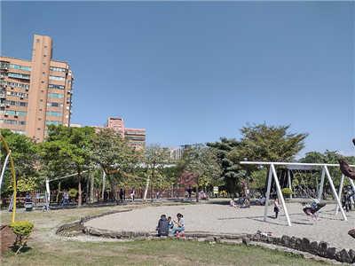 超高性价比6.5吋大萤幕5000mAh手机－Motorola G9 Play开箱评测(31)