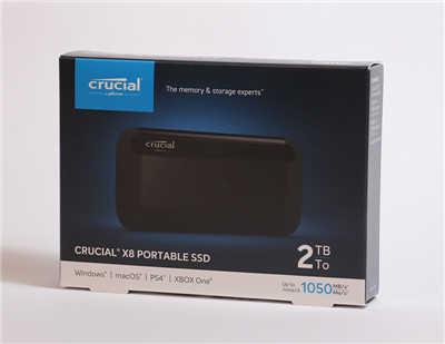 满容量+最快的读写速度 Crucial X8 2TB 外接式SSD开箱评测(1)