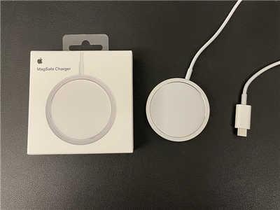除了iPhone 12还能充这些 Apple MagSafe 充电器开箱分享(12)