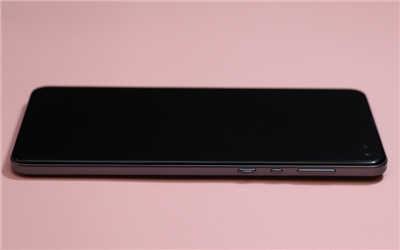 SHARP 后置四镜头手机 AQUOS sense4 plus 开箱(11)