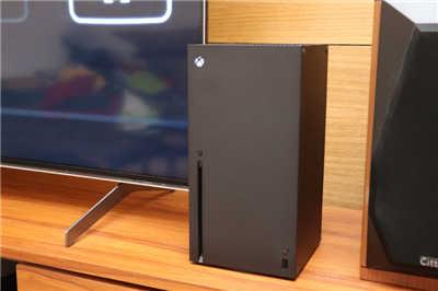 Xbox Series X 开箱初体验　希捷外接式资料储存卡同步亮相(17)