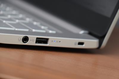 时尚有型高效能带着走 Acer Swift 3 超轻薄笔电开箱评测(2)