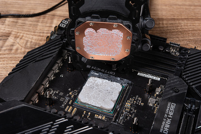 InWin BR36  BR24 一体式水冷散热器开箱测试(26)