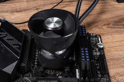 InWin BR36  BR24 一体式水冷散热器开箱测试(25)
