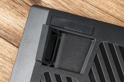 Thermaltake W1 Wireless 三模无线机械键盘开箱(15)