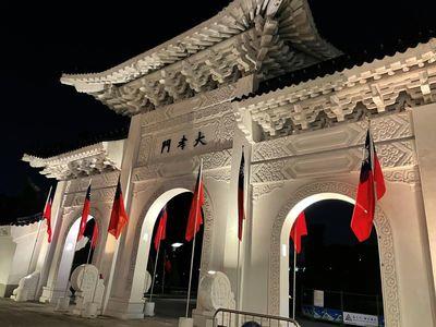 强大的夜拍能力 iPhone 12 Pro 拍摄作品分享(3)