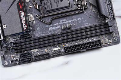 ASRock Z590 Phantom Gaming-ITX/TB4 ITX主机板开箱测试 / 升级10相供电、PD 2(11)