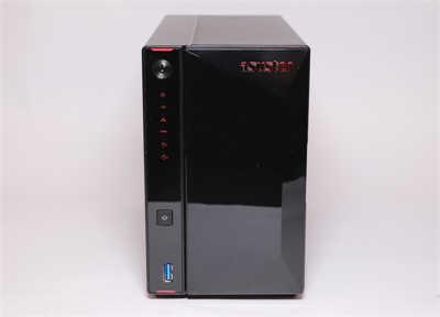 最佳的NAS储存装置选择！Western Digital Red NAS 系列 14TB HDD 与 SA500 1TB(18)