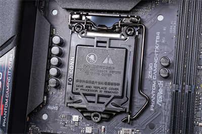 ASRock Z590 Phantom Gaming-ITX/TB4 ITX主机板开箱测试 / 升级10相供电、PD 2(4)