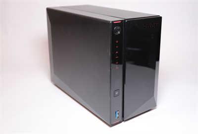 最佳的NAS储存装置选择！Western Digital Red NAS 系列 14TB HDD 与 SA500 1TB(17)