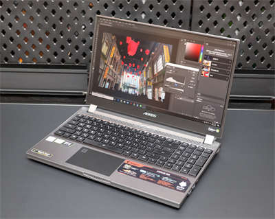 技嘉AORUS 15G电竞笔电开箱评测 取代桌机的最佳高效能选择
