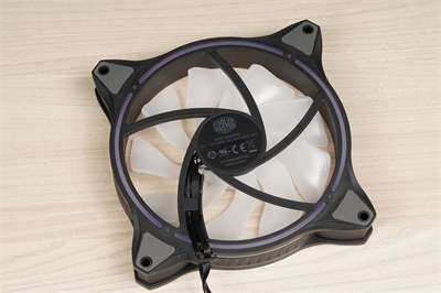 Cooler Master MASTERFAN MF120 PRISMATIC、MF140 HALO风扇/水晶灯效(20)