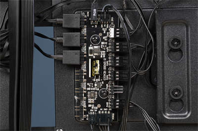 Antec DF700 FLUX机箱/视觉化风流造型前面板、F-LUX风流架构、预装5风扇(21)