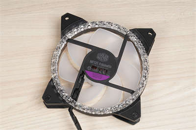 Cooler Master MASTERFAN MF120 PRISMATIC、MF140 HALO风扇/水晶灯效(10)