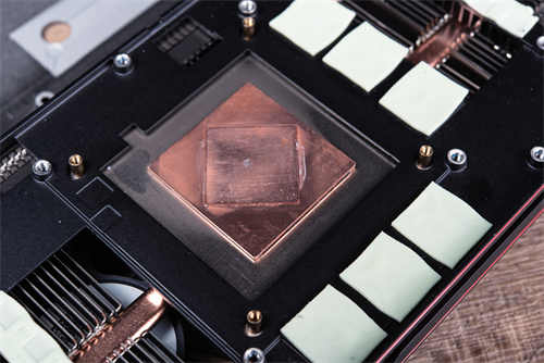 2K 主流！AMD Radeon RX 6700 XT测试报告/不追光就追着RTX 3070打(15)