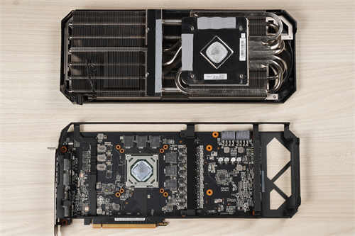 ROG Strix Radeon RX 6700 XT OC显示卡/1440p畅玩AAA大作(16)