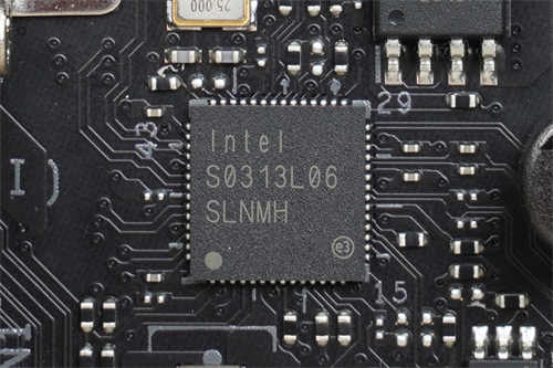 ROG Strix Z590-E Gaming WIFI主机板/料堆好堆满的主流系列顶板(46)