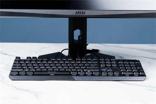 MSI MEG Aegis Ti5 10th和MAG 274QRF-QD开箱测试/超跑感风格(27)