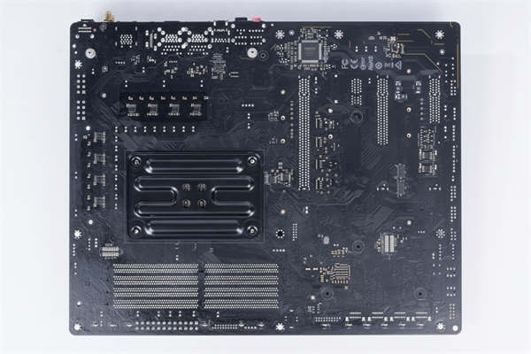 ASRock X570 TAICHI Razer Edition开箱测试/独家信仰联名款、Razer Chroma(20)