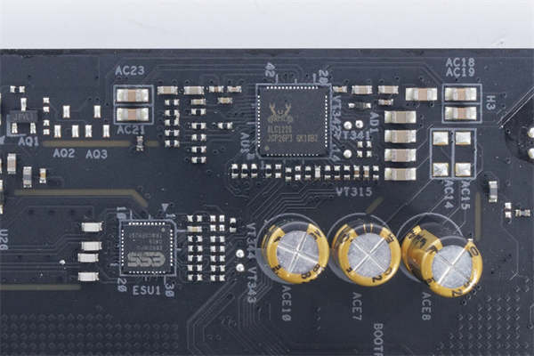 ASRock X570 TAICHI Razer Edition开箱测试/独家信仰联名款、Razer Chroma(34)