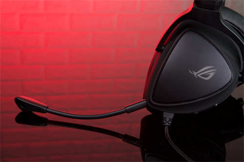 ROG Delta S电竞耳机开箱/DAC内建MQA硬体解码、Soundwave点亮好氛围(8)