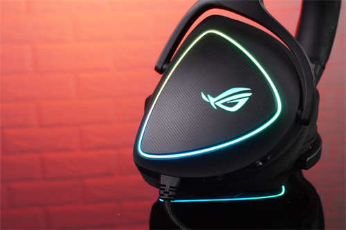 ROG Delta S电竞耳机开箱/DAC内建MQA硬体解码、Soundwave点亮好氛围(14)