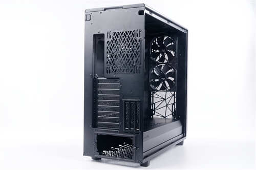 Fractal Design Meshify 2 XL机壳开箱测试/钻石雕刻处理前面板，打造优质散热与视觉感(13)