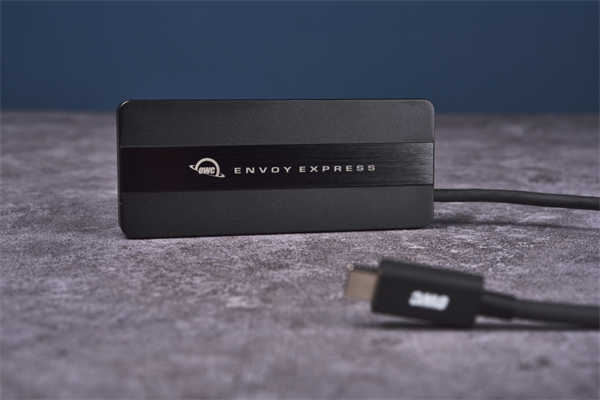 OWC Envoy Express随身Thunderbolt 3 SSD外接盒开箱(4)