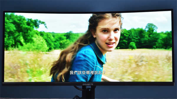 GIGABYTE G34WQC电竞萤幕开箱测试/曲面1500R 2K 144Hz的划算之选(18)