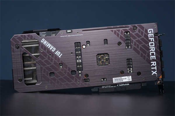 ASUS TUF GAMING RTX 3070 O8G显示卡开箱测试/温控表现亮眼(6)