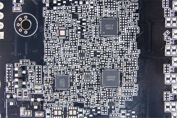 GIGABYTE GeForce RTX 3090 GAMING OC 24G开箱测试/性能攻顶、8K游戏应用的里程碑(30)