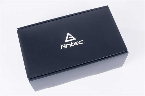 Antec Signature 1000W TITANIUM 80 PLUS钛金电源开箱/钛金等级的超高转换效率标(4)