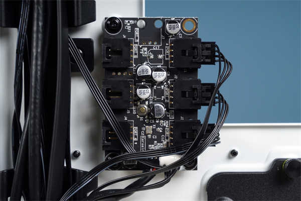 CORSAIR 4000 系列机箱 简约风 4000D高风流 4000D AIRFLOW秀灯效 iCUE 4000X RGB(29)