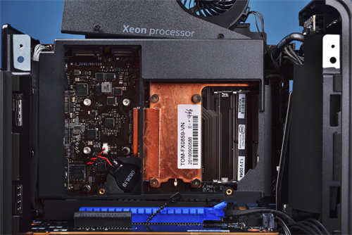 迷你多变Intel NUC 9 Pro Kit开箱测试8核扩充小型电竞机或直播专用机(12)
