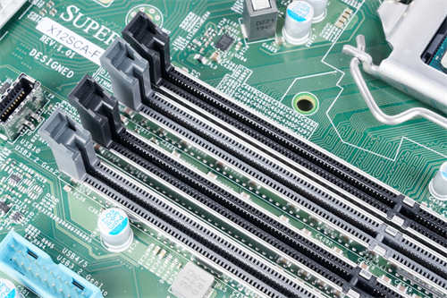 美超微Supermicro X12SCA-F开箱测试/IPMI功能齐全、W480工作站主机板好选择(7)